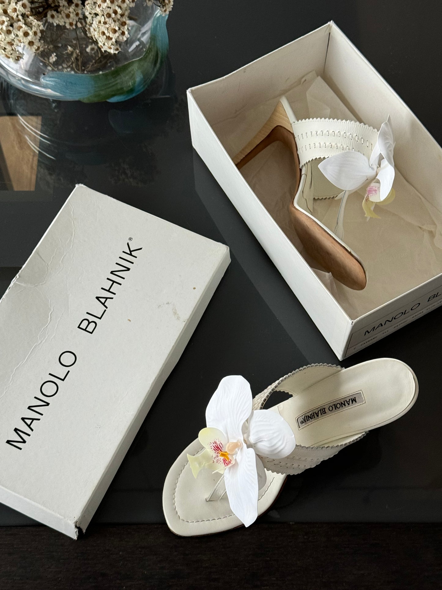 Manolo Blahnik Flower Mules 39.5
