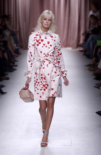 Moschino Cheap & Chic Spring/Summer 2004 Heart Print Trench