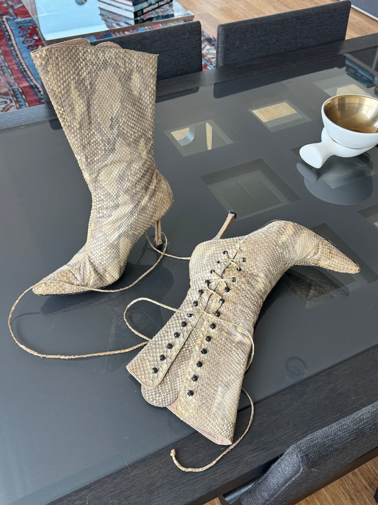 Vintage Manolo Blahnik Python Lace-Up Boots 39.5