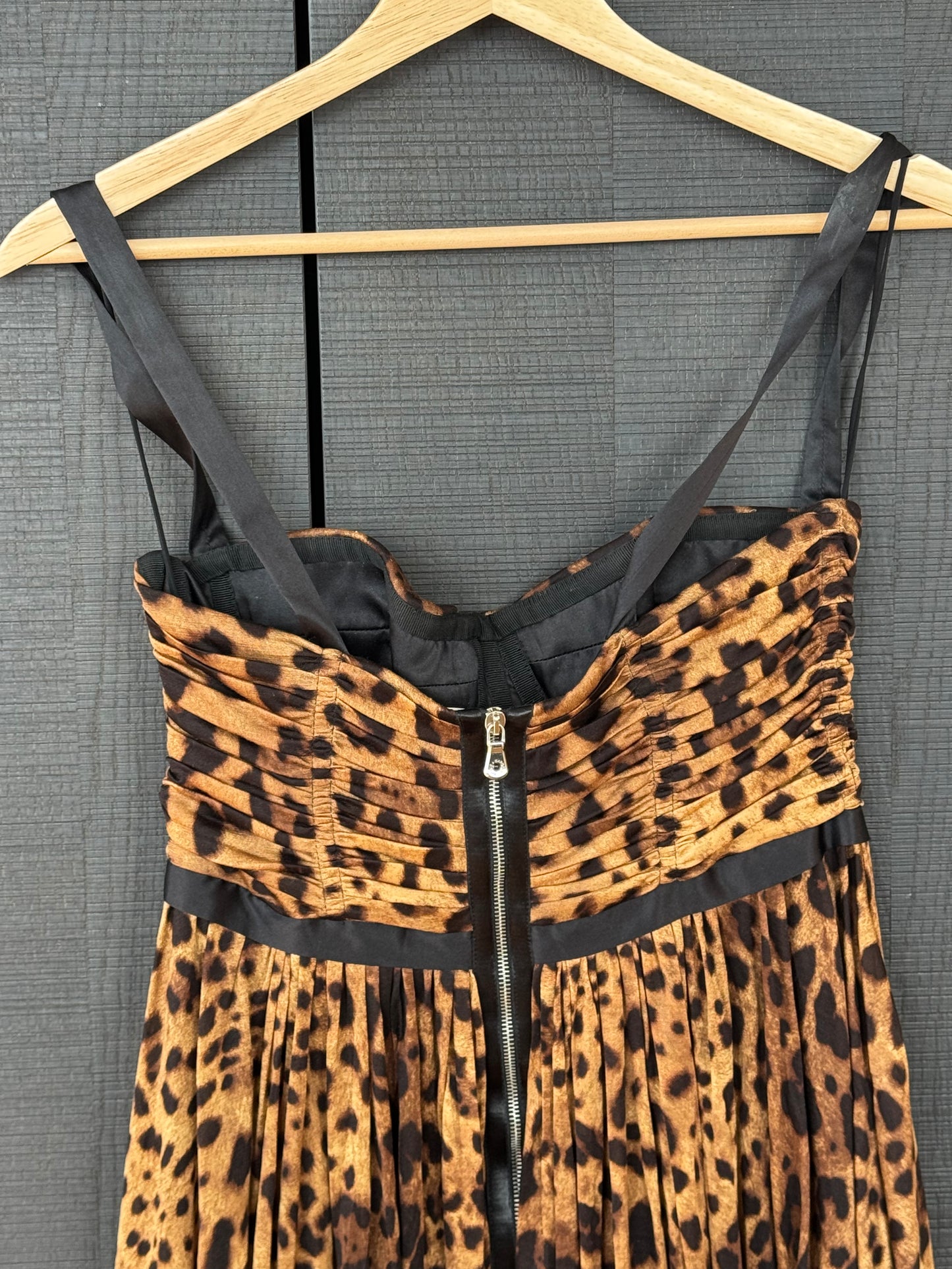 Dolce & Gabbana Leopard Print Boned Silk Dress