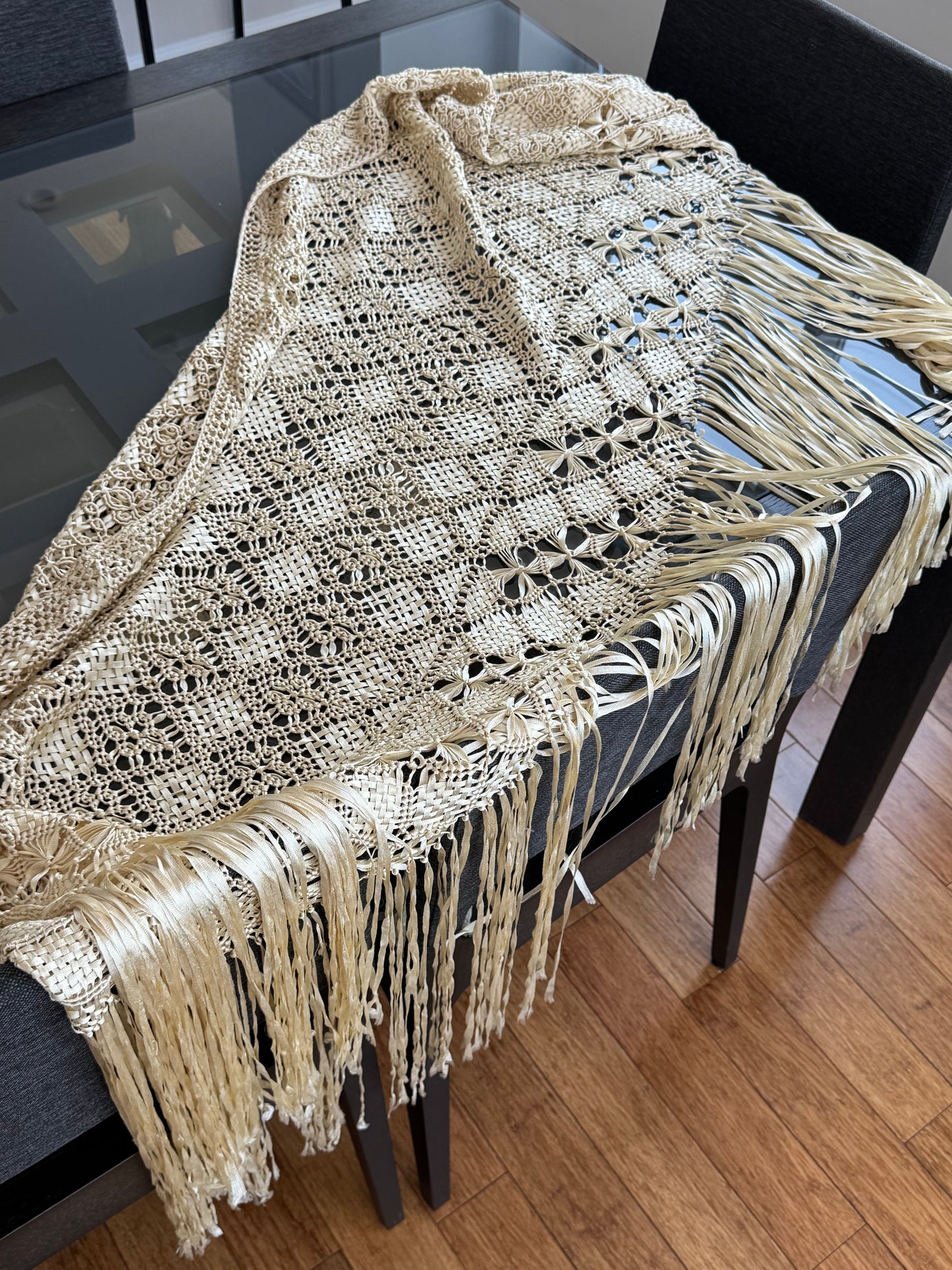 1920s Antique Silk Fringe Shawl