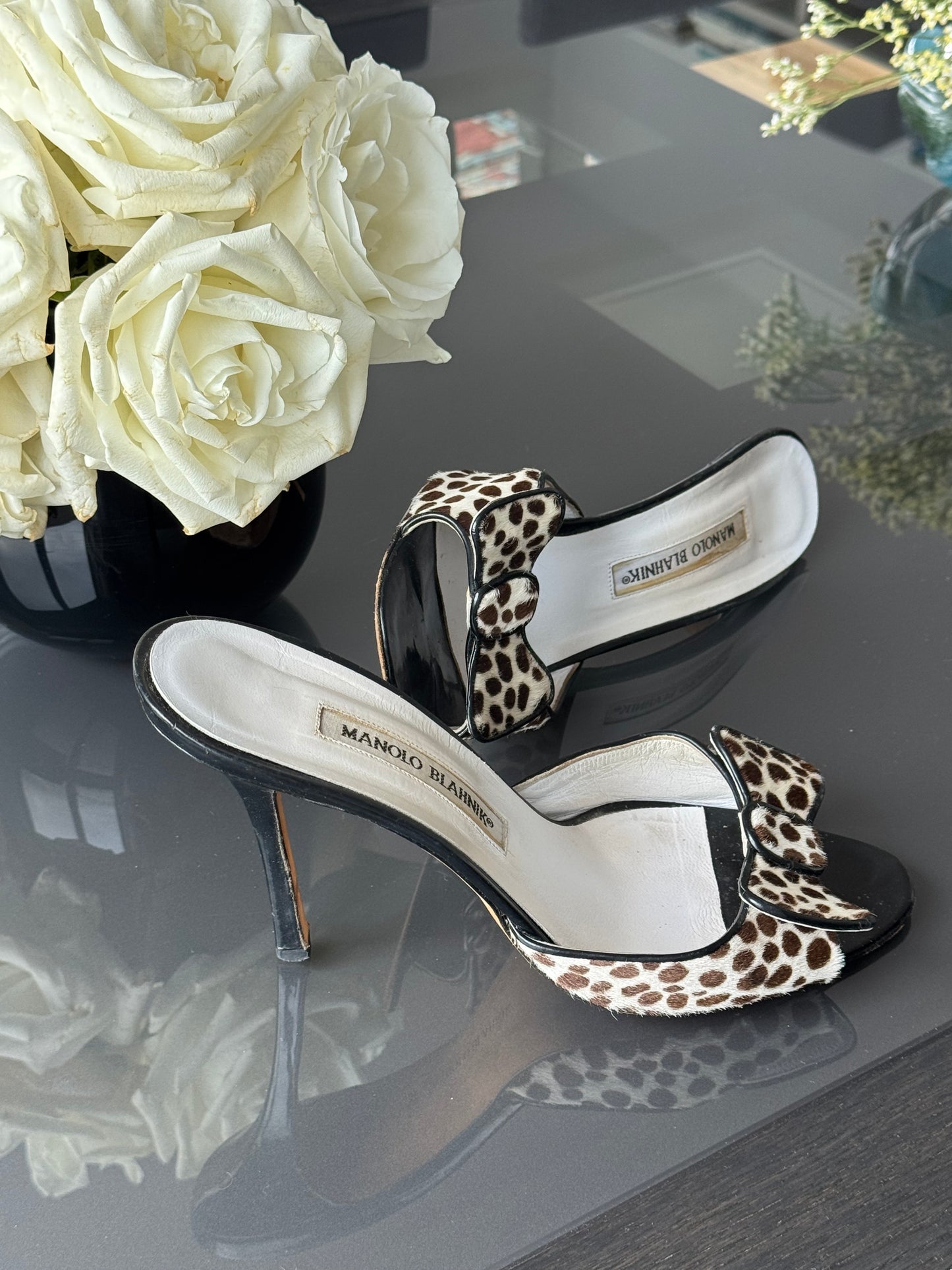 Vintage Manolo Blahnik Pony Hair Bow Sandal Pumps 38.5