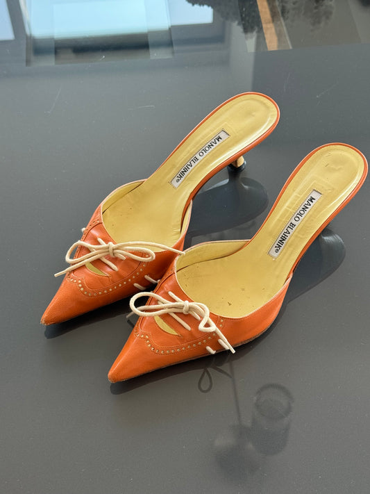 Vintage Lace Up Manolo Blahnik Mules 38.5 (Fits 37.5)