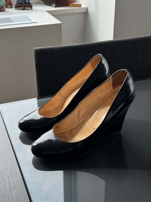 Christian Louboutin Patent Wedge Pumps 39.5