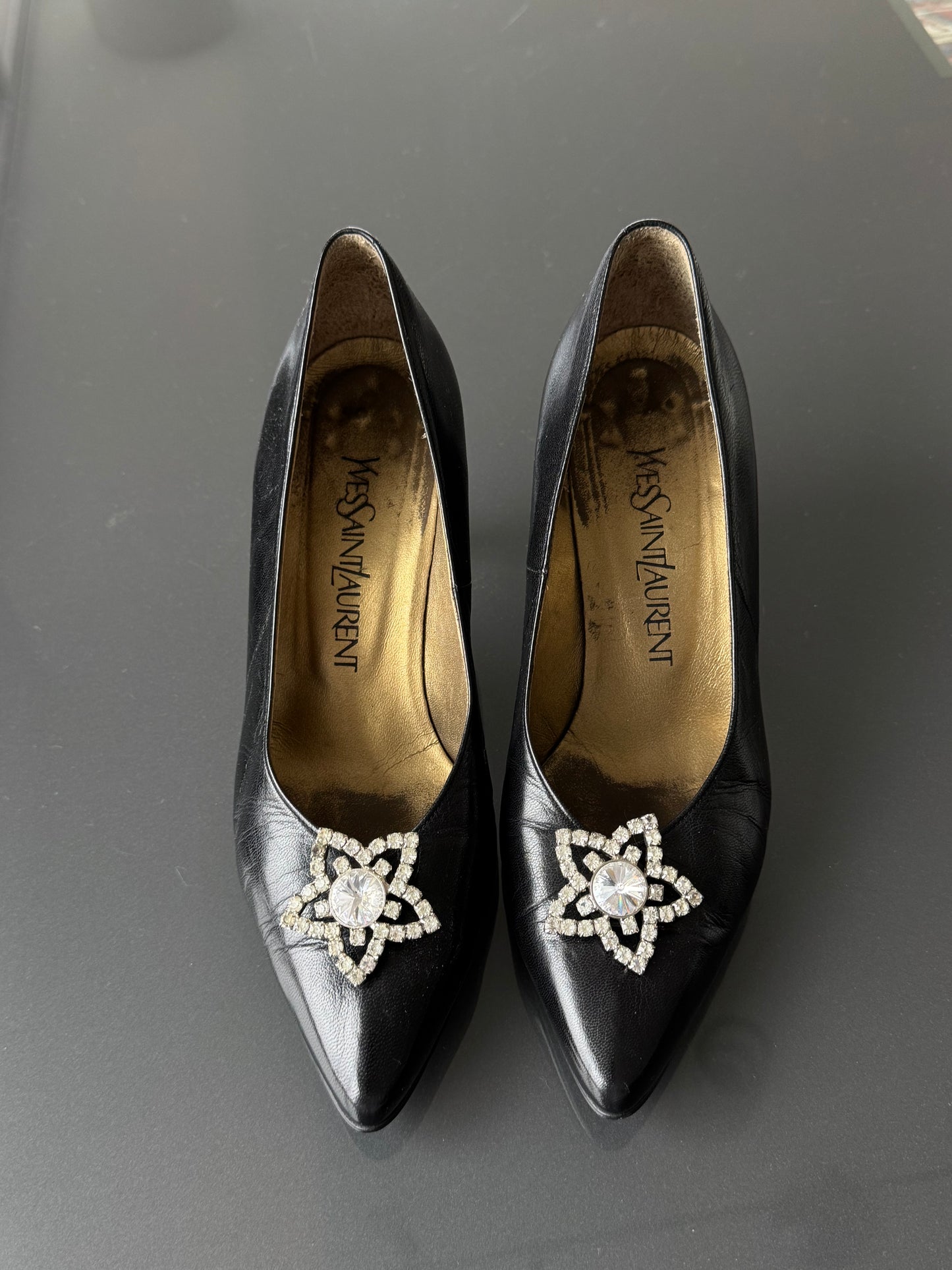 Yves Saint Laurent 1990s Star-Embellished Pumps 36