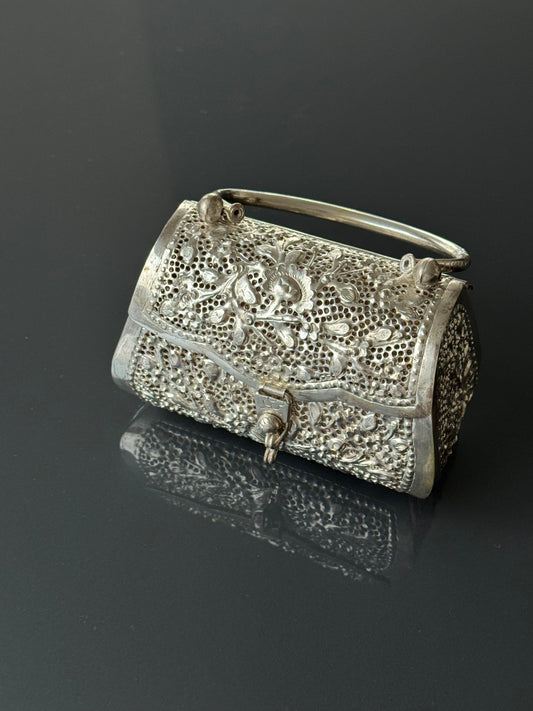 Antique 1920s Sterling Silver Handbag