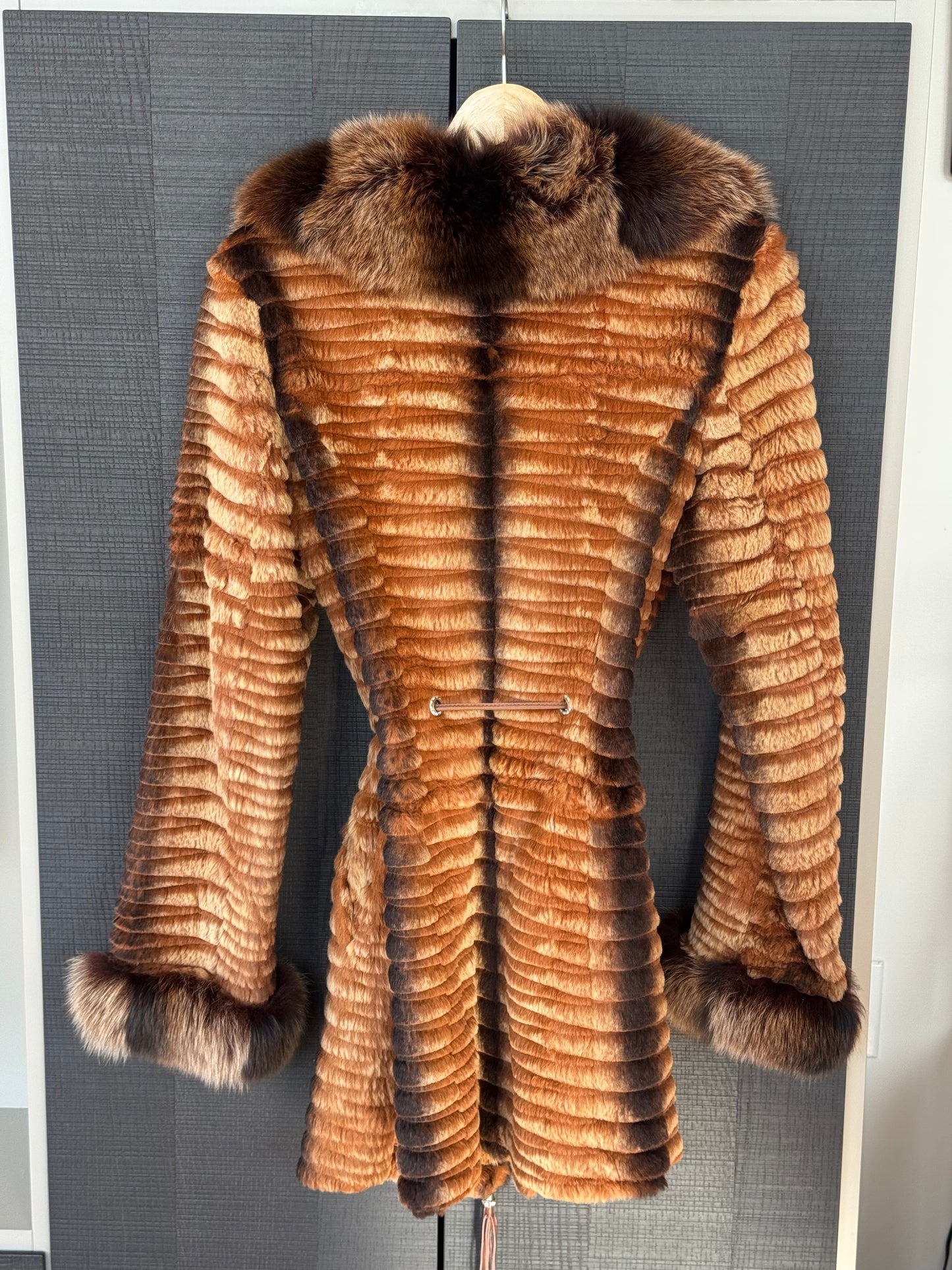 100% Fur Ribbed Jacket with Fox Collar