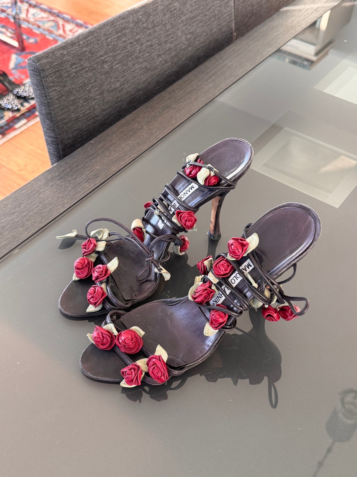 Manolo Blahnik Rose Lace-Up Sandal Heels ~39.5