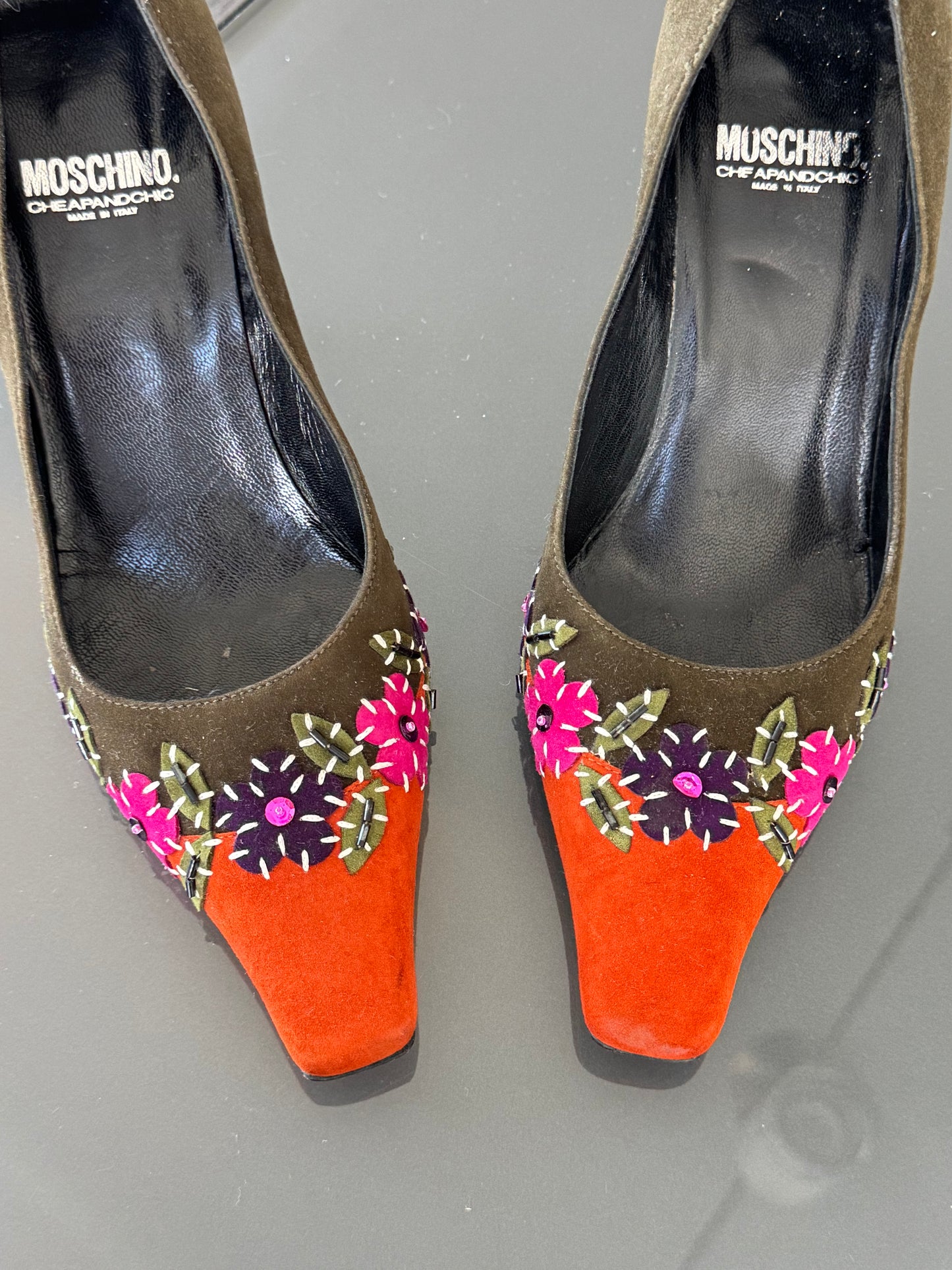 Vintage Moschino Cheap and Chic Embellished Suede Kitten Heels ~36.5